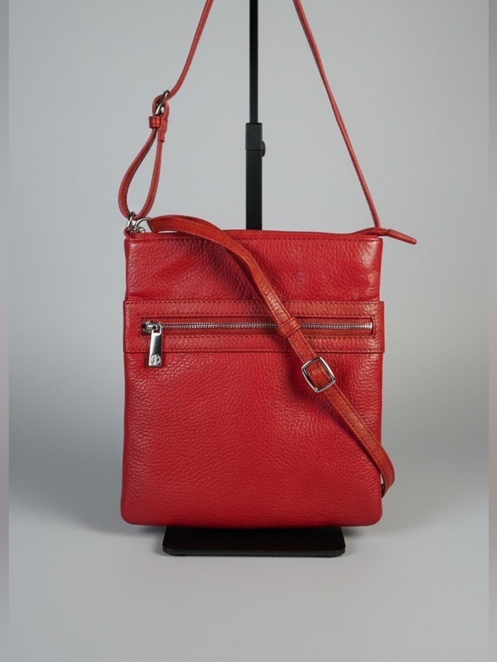 Giani Bernini Dasher Red Pebbled Leather Crossbody -NWOT